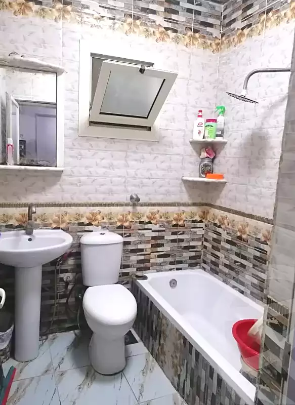 https://aqarmap.com.eg/en/listing/6647321-for-sale-alexandria-l-jmy-lbytsh-el-saleheen-mosque-st