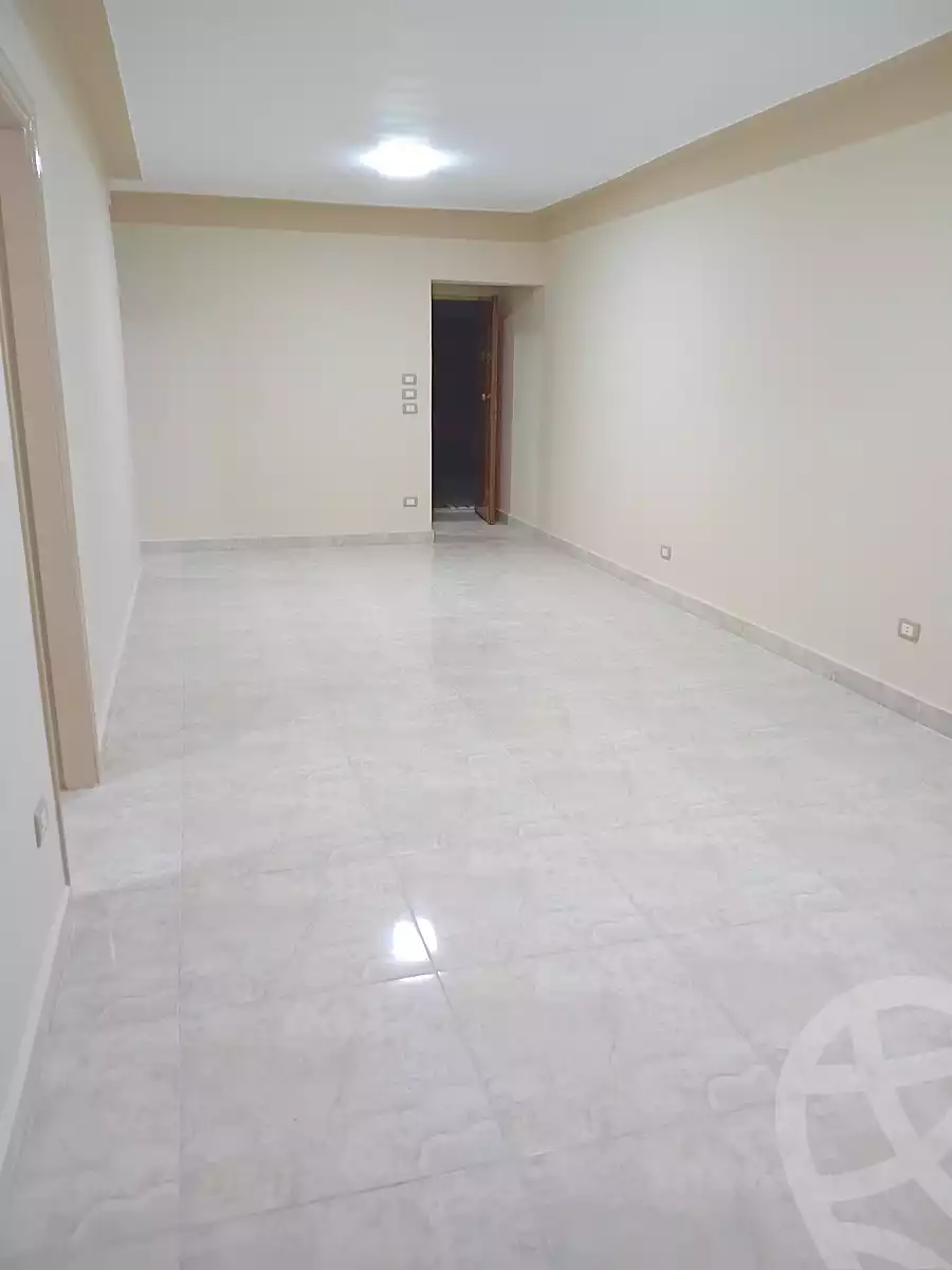 https://aqarmap.com.eg/ar/listing/6647330-for-rent-alexandria-el-asafra-shr-45