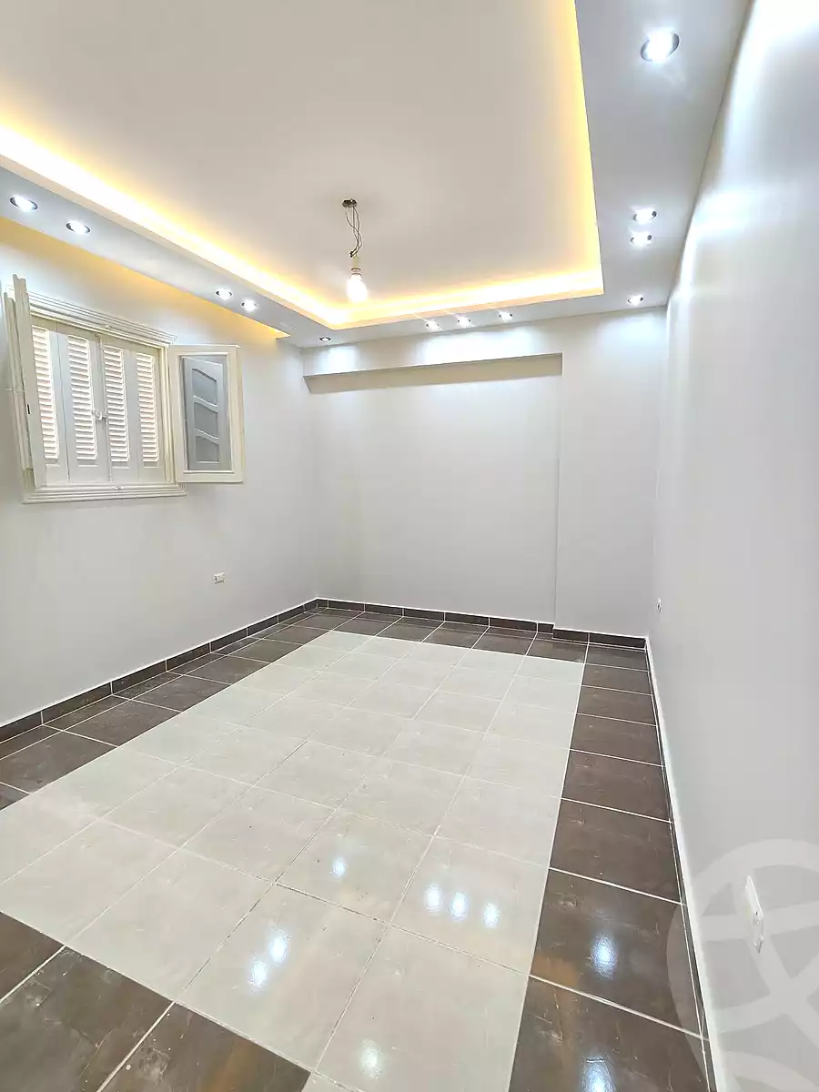 https://aqarmap.com.eg/ar/listing/6647443-for-sale-alexandria-sydy-bshr-sydy-bshr-bhry