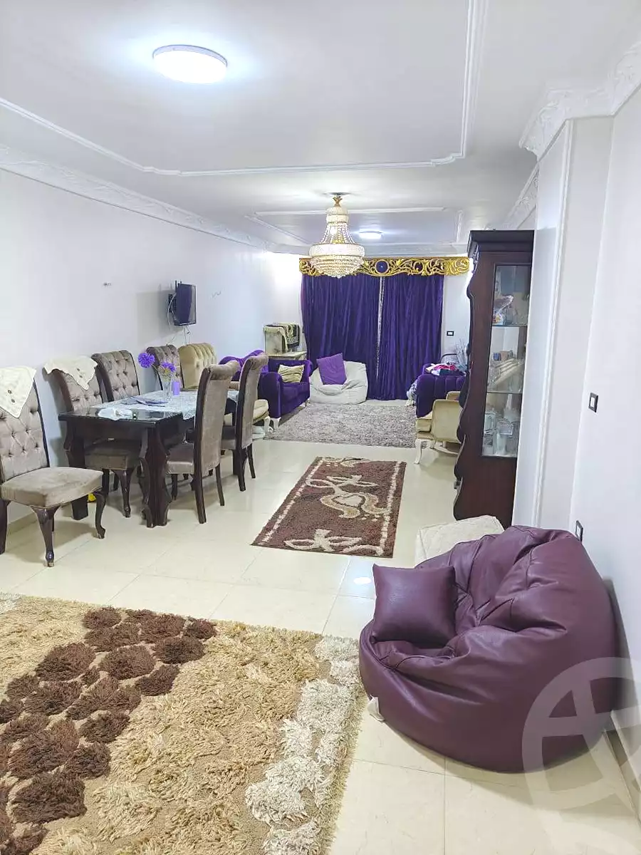 https://aqarmap.com.eg/ar/listing/6647533-for-sale-cairo-helwan-helwan-el-sharkeya-mostafa-safwat-st