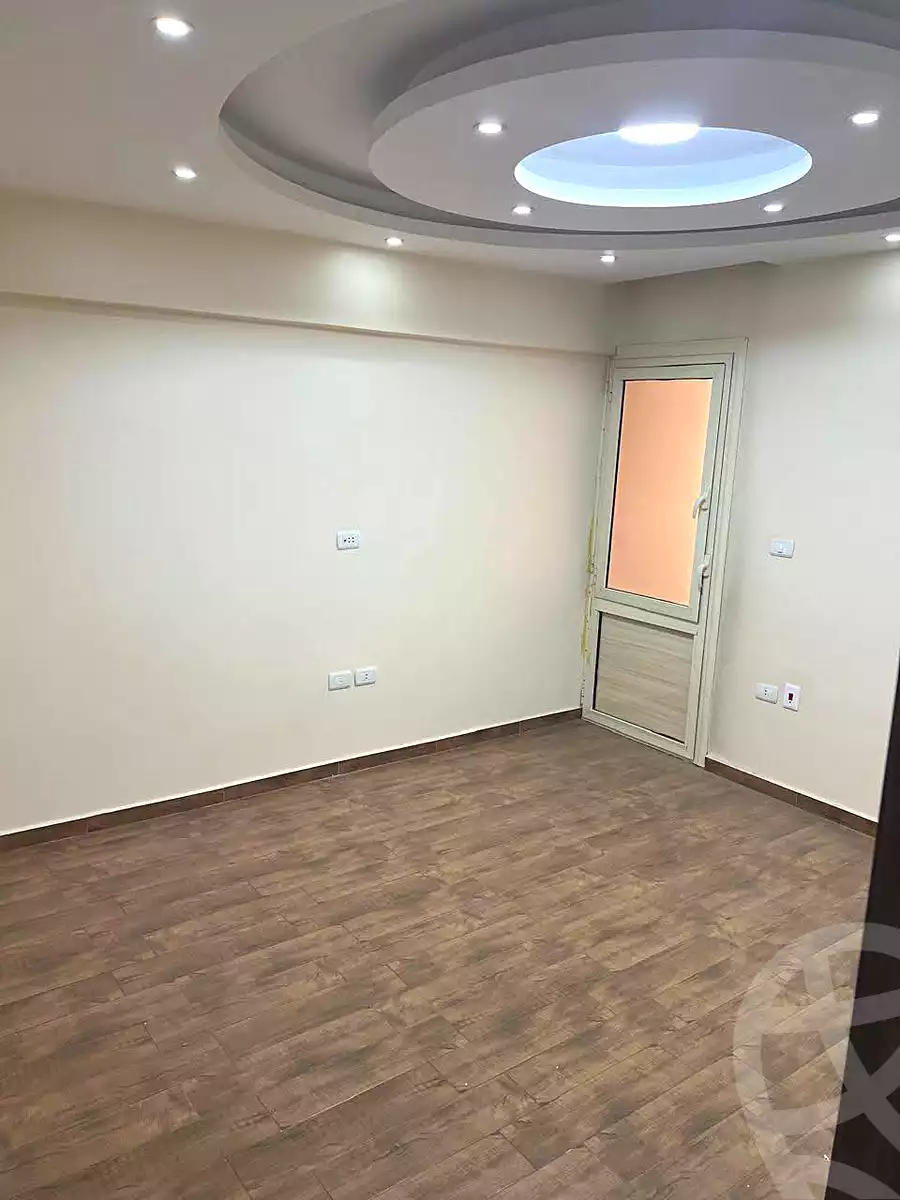 https://aqarmap.com.eg/en/listing/6647687-for-rent-cairo-helwan-ahmed-enci-st