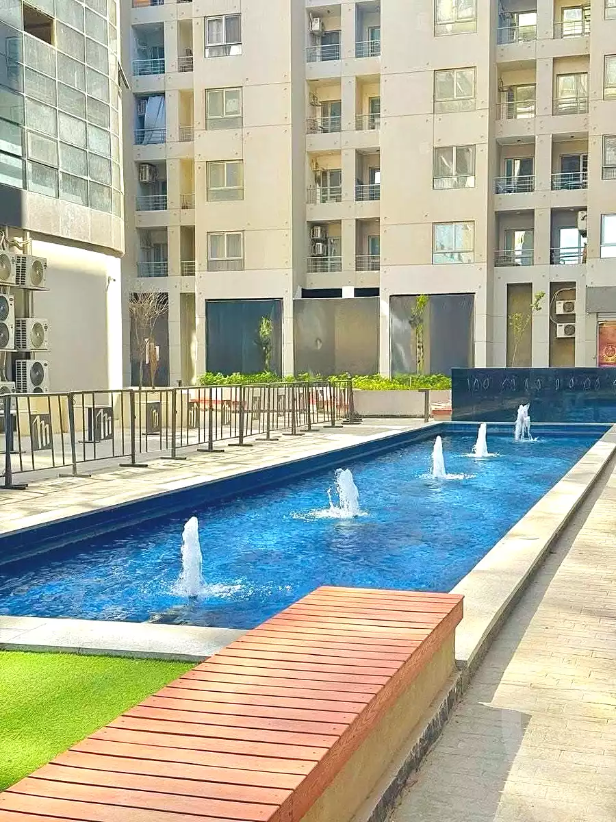 https://aqarmap.com.eg/ar/listing/6648371-for-sale-cairo-new-cairo-el-kattameya-compounds-in-kattameya-crystal-plaza
