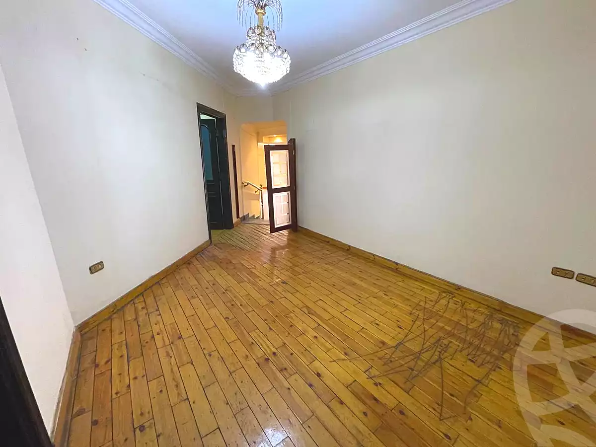 https://aqarmap.com.eg/ar/listing/6648388-for-sale-cairo-manial-manial-st