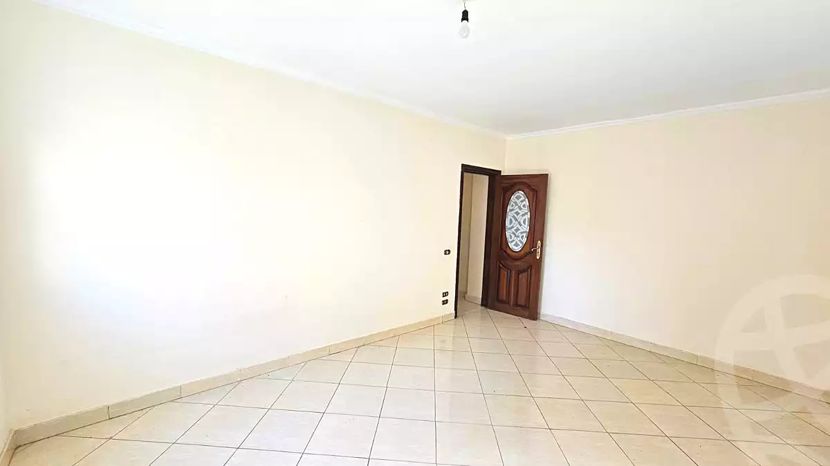 https://aqarmap.com.eg/en/listing/6648567-for-sale-cairo-el-sheikh-zayed-city-el-hay-elsabeaa