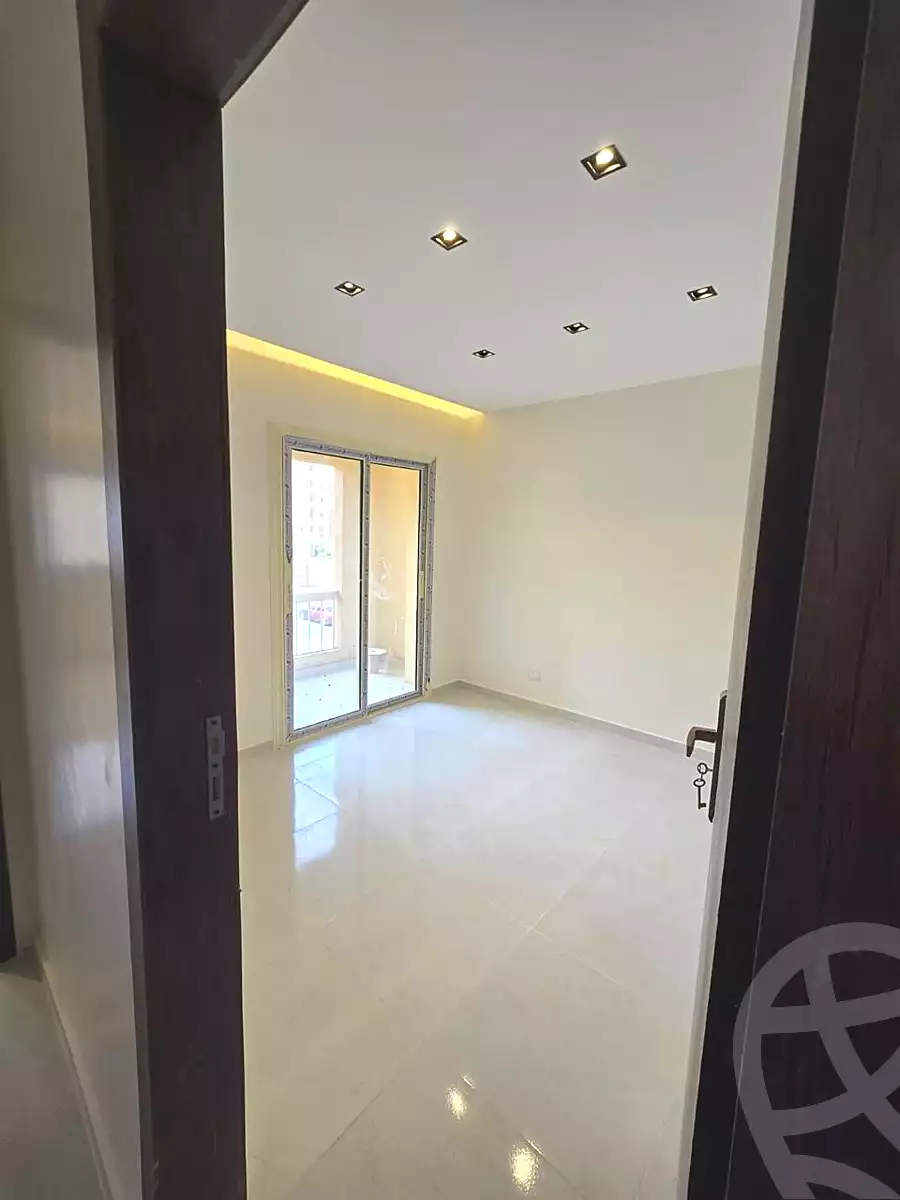 https://aqarmap.com.eg/ar/listing/6648665-for-rent-cairo-6th-of-october-hadaeq-october-kmbwnd-fy-hdyq-ktwbr-ashgar-city