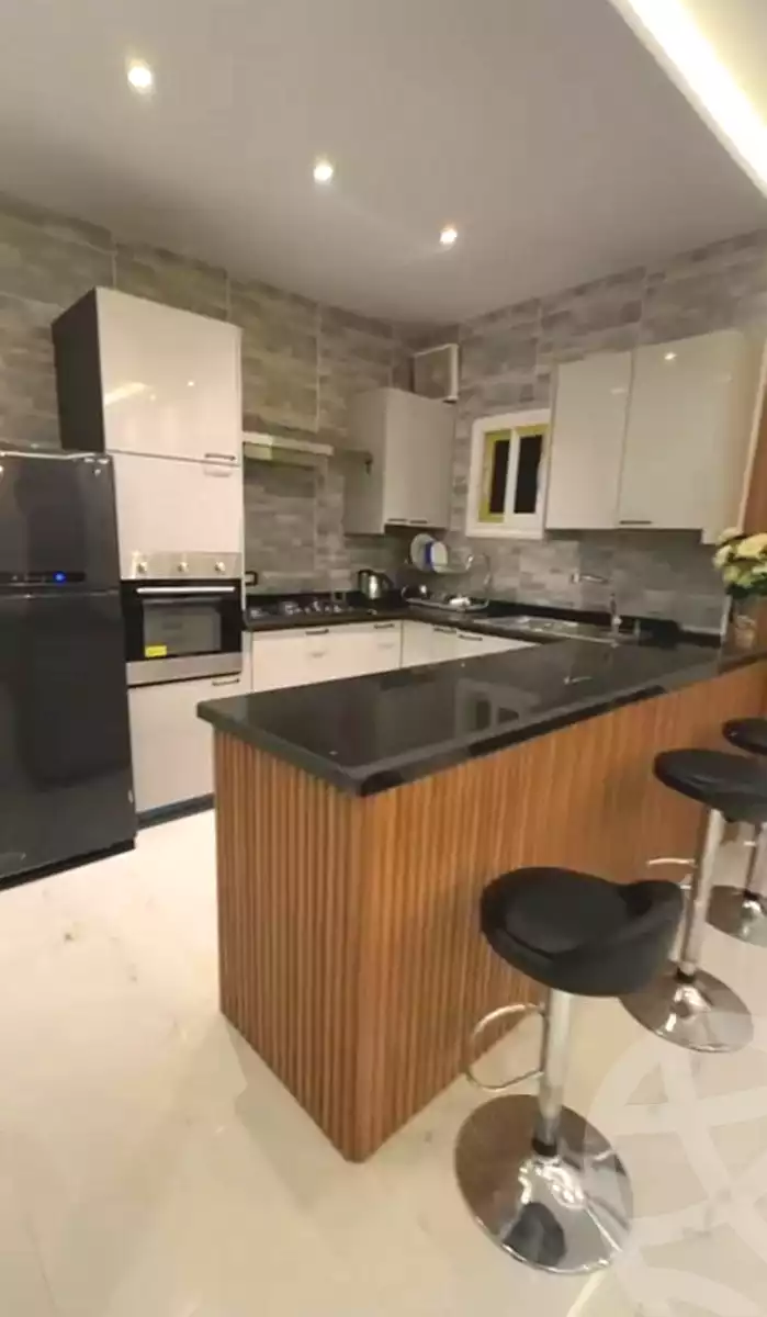 https://aqarmap.com.eg/ar/listing/6648818-for-rent-cairo-el-sheikh-zayed-city-el-hay-elsabeaa-lhy-lsb