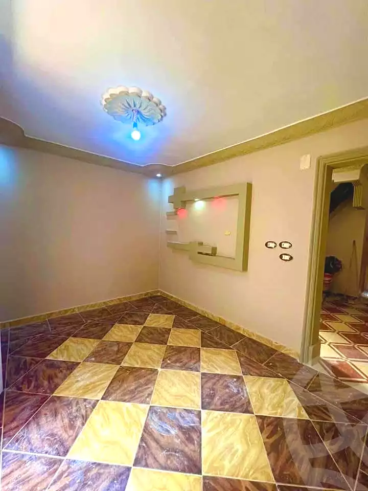 https://aqarmap.com.eg/ar/listing/6649712-for-sale-alexandria-el-asafra-l-sfr-qbly-el-maahad-el-dini-st