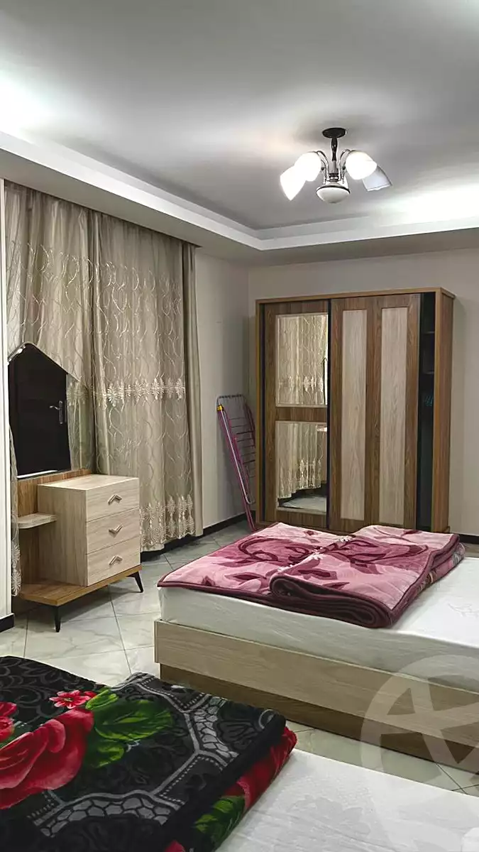 https://aqarmap.com.eg/en/listing/6649715-for-rent-cairo-manial-manial-st