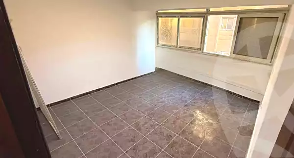 https://aqarmap.com.eg/ar/listing/6650070-for-sale-alexandria-sydy-bshr-sydy-bshr-bhry