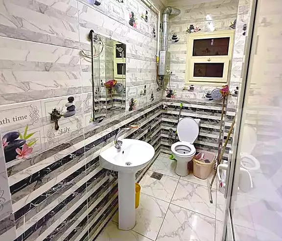 https://aqarmap.com.eg/ar/listing/6650079-for-sale-alexandria-sydy-bshr-sydy-bshr-bhry-sidi-beshr-mosque-st