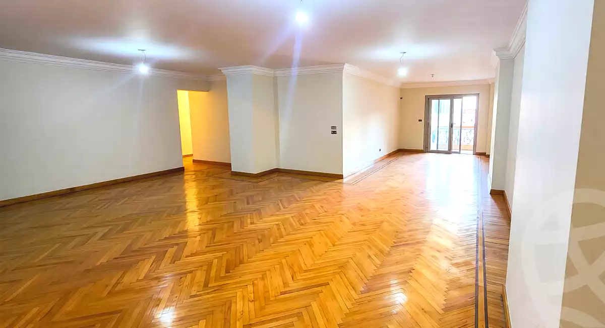 https://aqarmap.com.eg/ar/listing/6650099-for-sale-alexandria-ganaklis-shr-bw-qyr-tryq-lhry