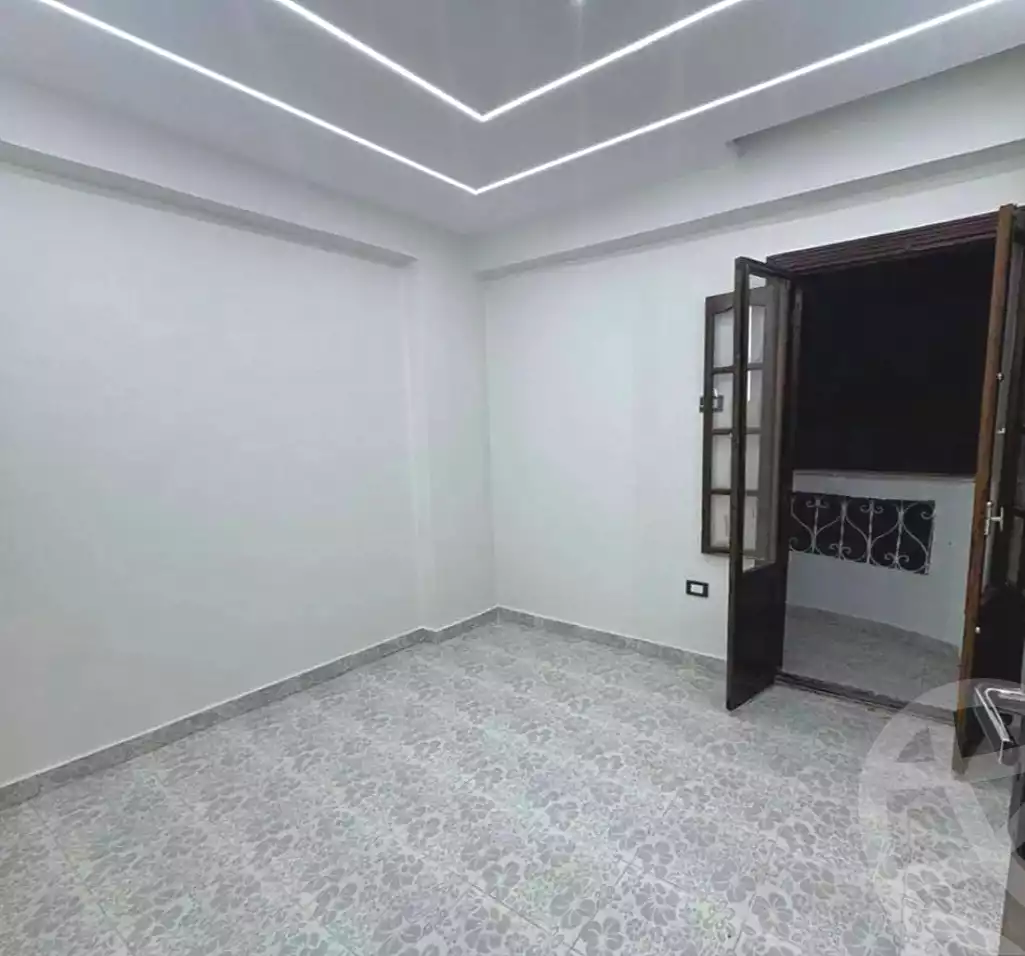 https://aqarmap.com.eg/en/listing/6651001-for-sale-alexandria-lsywf-el-falki