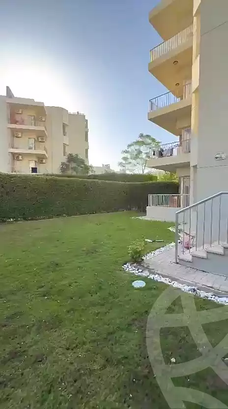 https://aqarmap.com.eg/en/listing/6650999-for-sale-cairo-el-sheikh-zayed-city-compounds-dh-drys