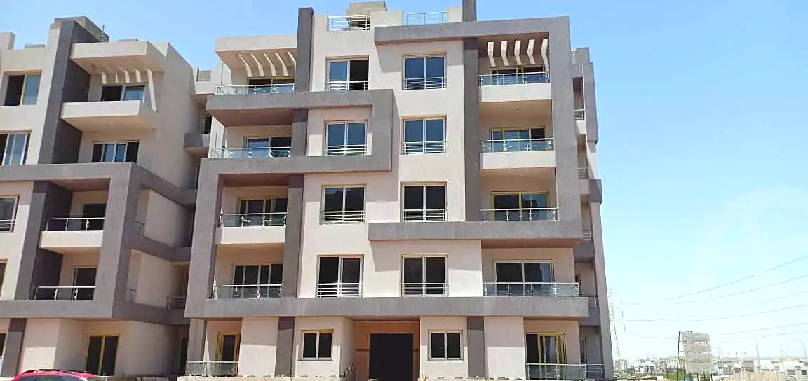 https://aqarmap.com.eg/en/listing/6651407-for-sale-cairo-el-sheikh-zayed-city-compounds