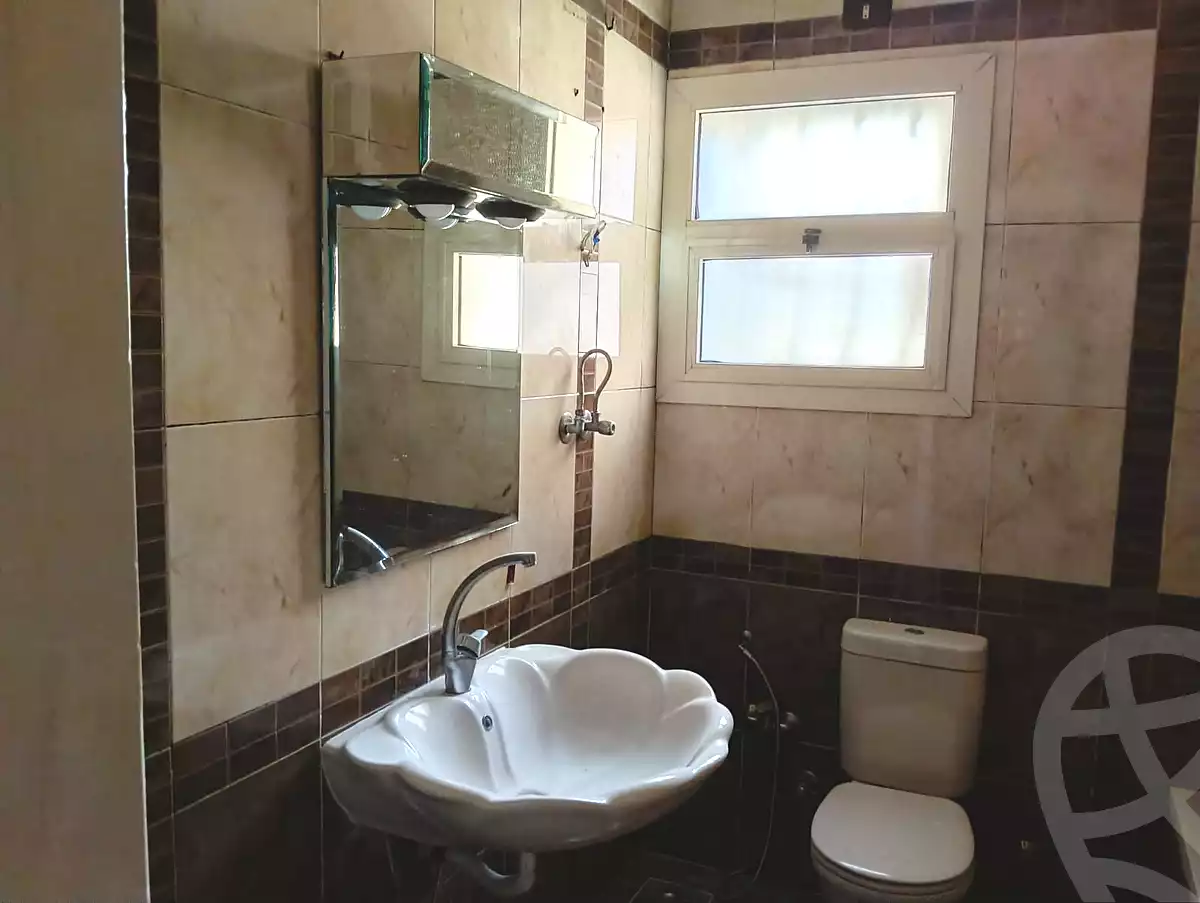 https://aqarmap.com.eg/en/listing/6651426-for-sale-cairo-el-sheikh-zayed-city-compounds-hadayek-el-mohandiseen