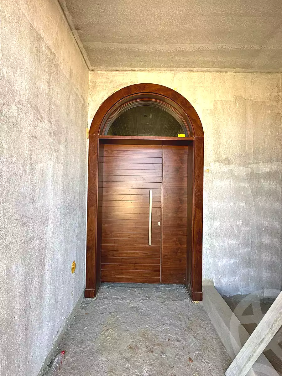 https://aqarmap.com.eg/ar/listing/6651518-for-sale-cairo-el-sheikh-zayed-city-compounds-kmbwnd-fyldj-wyst-dr-llttwyr