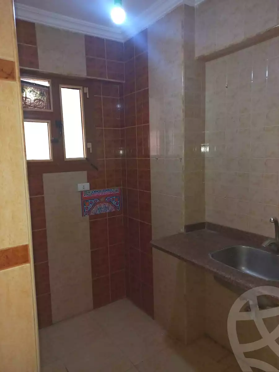 https://aqarmap.com.eg/ar/listing/6652019-for-rent-alexandria-el-asafra-shr-45
