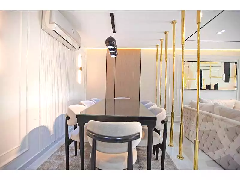 https://aqarmap.com.eg/en/listing/6652398-for-rent-cairo-new-cairo-compounds-hyde-park-centre-ville-hyde-park