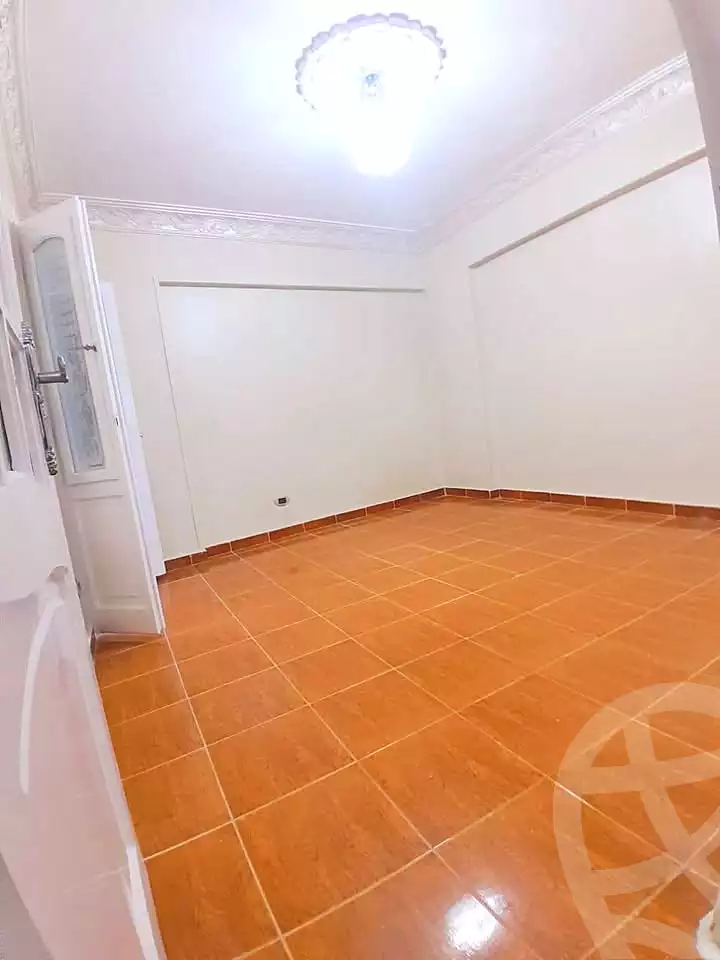 https://aqarmap.com.eg/en/listing/6652619-for-sale-alexandria-el-asafra-l-sfr-bhry