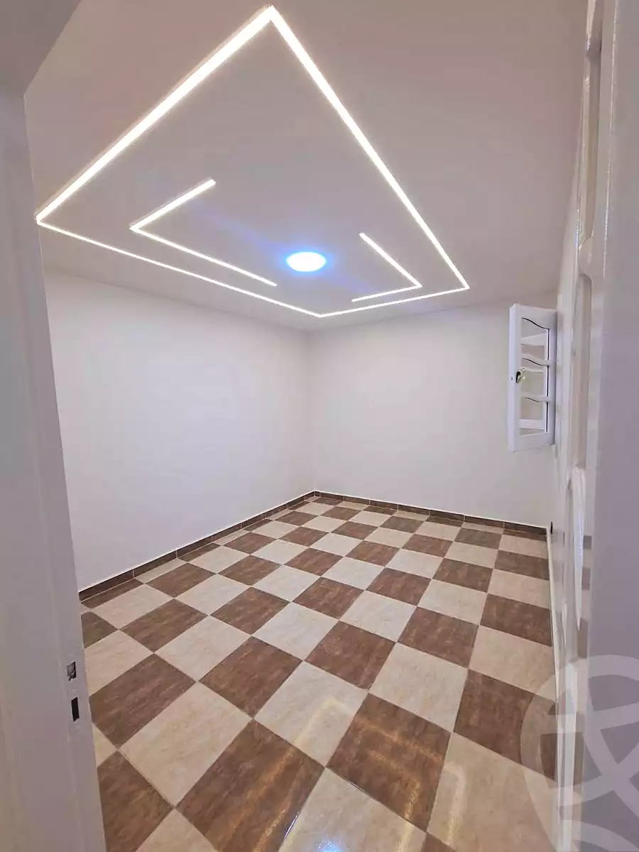 https://aqarmap.com.eg/ar/listing/6653180-for-sale-alexandria-sydy-bshr-sydy-bshr-bhry-shr-mhmwd-l-yswy
