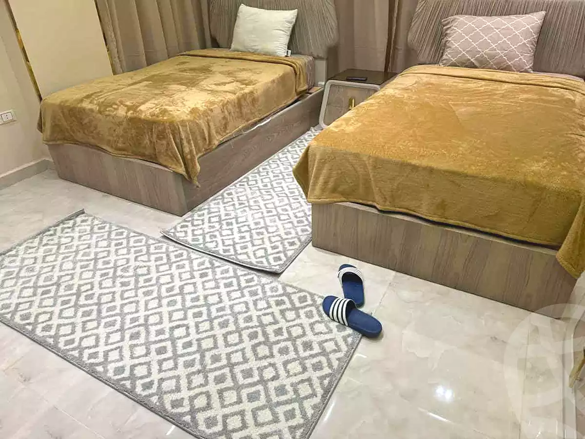 https://aqarmap.com.eg/en/listing/6653232-for-sale-cairo-mokattam-el-hadabah-el-wosta