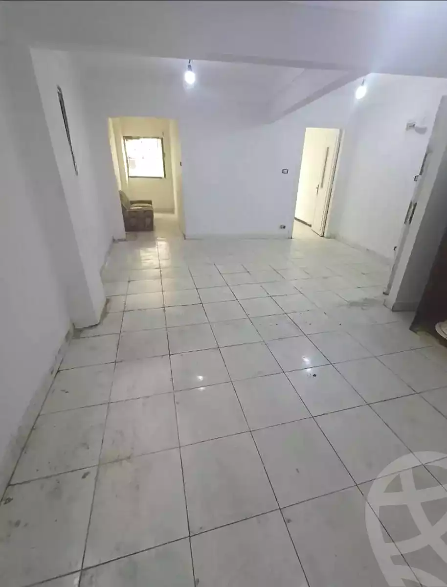 https://aqarmap.com.eg/en/listing/6653339-for-sale-alexandria-sydy-bshr-sydy-bshr-bhry-shr-khld-bn-lwlyd