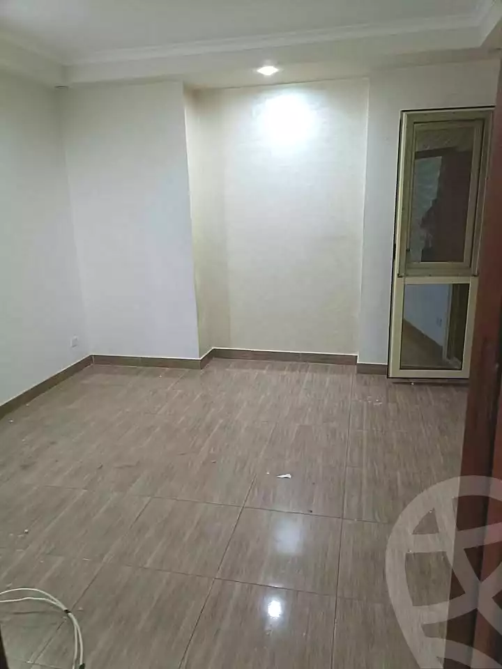 https://aqarmap.com.eg/en/listing/6653415-for-sale-alexandria-camp-cesar-port-said-street