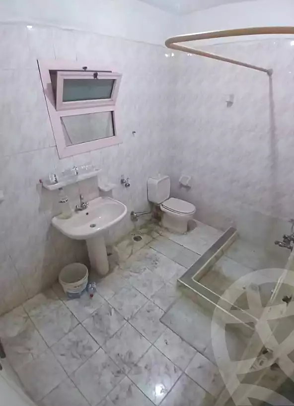 https://aqarmap.com.eg/ar/listing/6653977-for-sale-alexandria-l-jmy-lbytsh-ain-shams-st