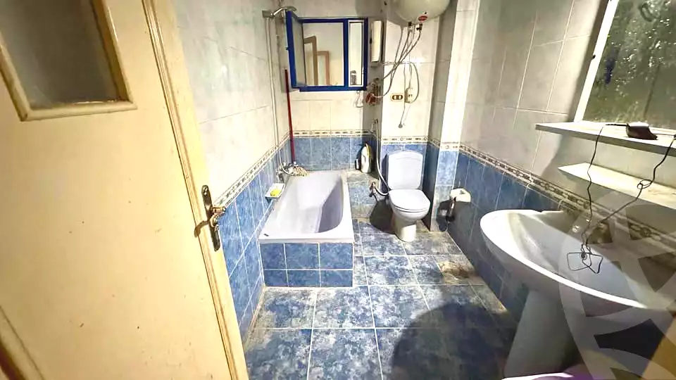 https://aqarmap.com.eg/ar/listing/6654448-for-sale-alexandria-ganaklis