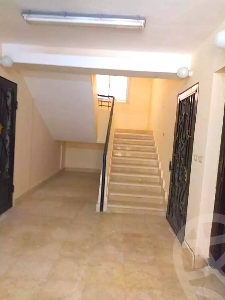 https://aqarmap.com.eg/ar/listing/6654606-for-sale-cairo-helwan-helwan-el-sharkeya-saleh-sobhy-st