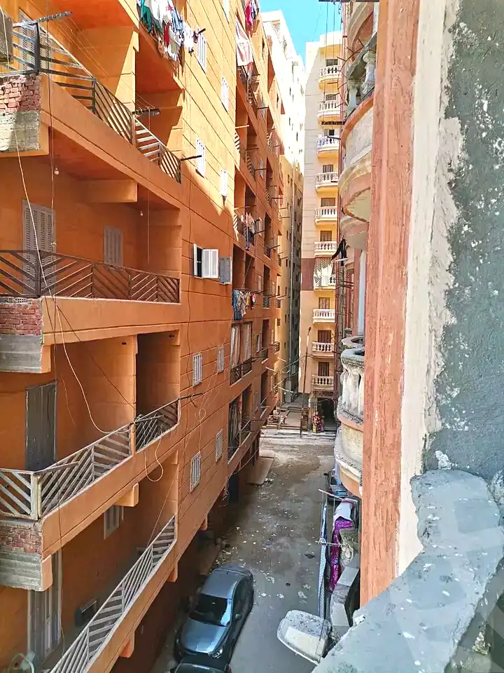 https://aqarmap.com.eg/ar/listing/6654979-for-sale-alexandria-l-jmy-lbytsh-bianchiii