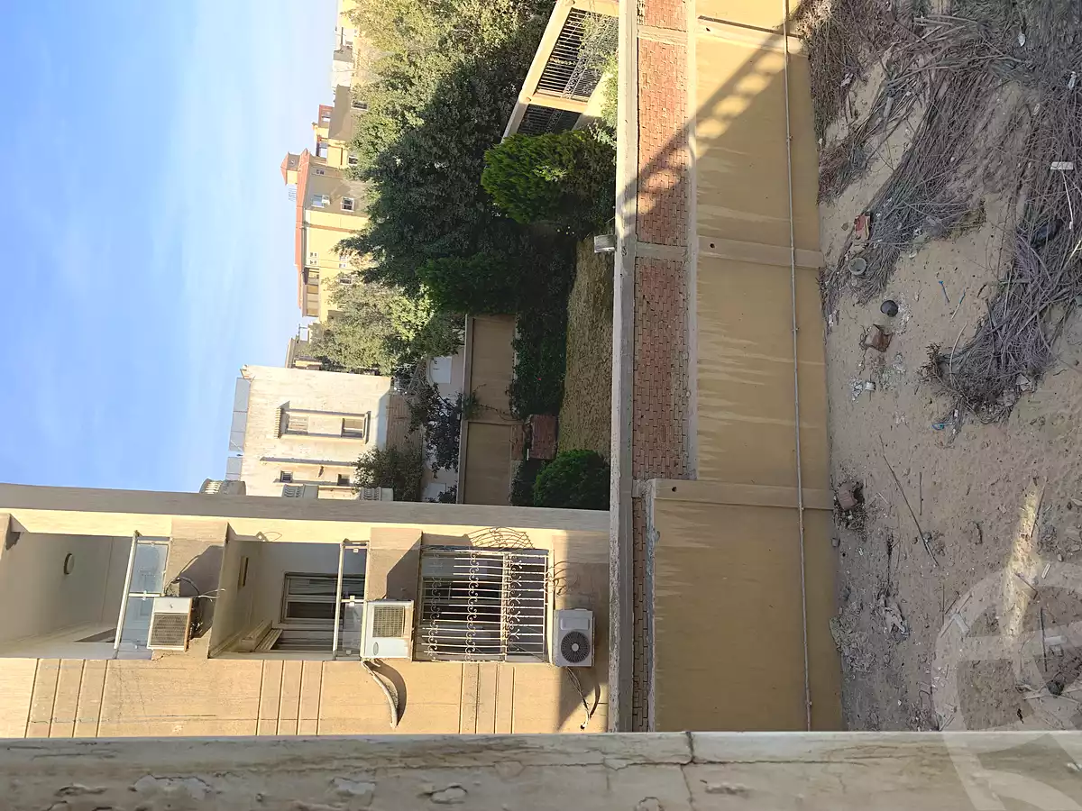 https://aqarmap.com.eg/en/listing/6647334-for-sale-cairo-6th-of-october-el-hay-el-motamyz-first-touristic-village-el-shaheed-mohammed-abdul-latif-alshimi-st