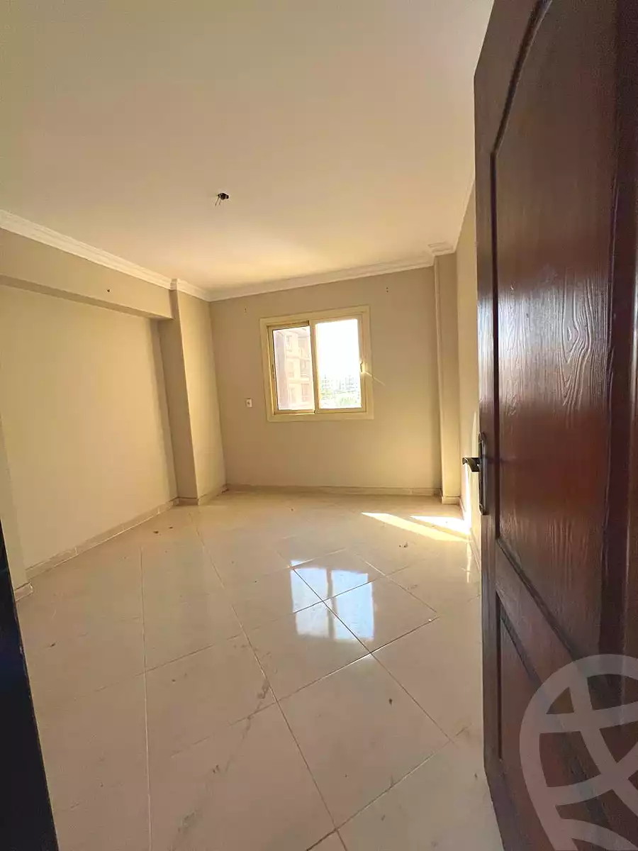 https://aqarmap.com.eg/ar/listing/6655590-for-sale-cairo-el-sheikh-zayed-city-el-hay-el-thany-ashaer
