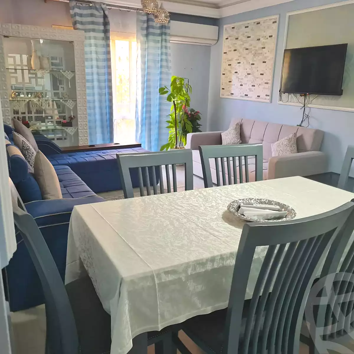 https://aqarmap.com.eg/en/listing/6655588-for-rent-cairo-new-cairo-lrhb-city-phase-1-youssef-el-sebaey-st