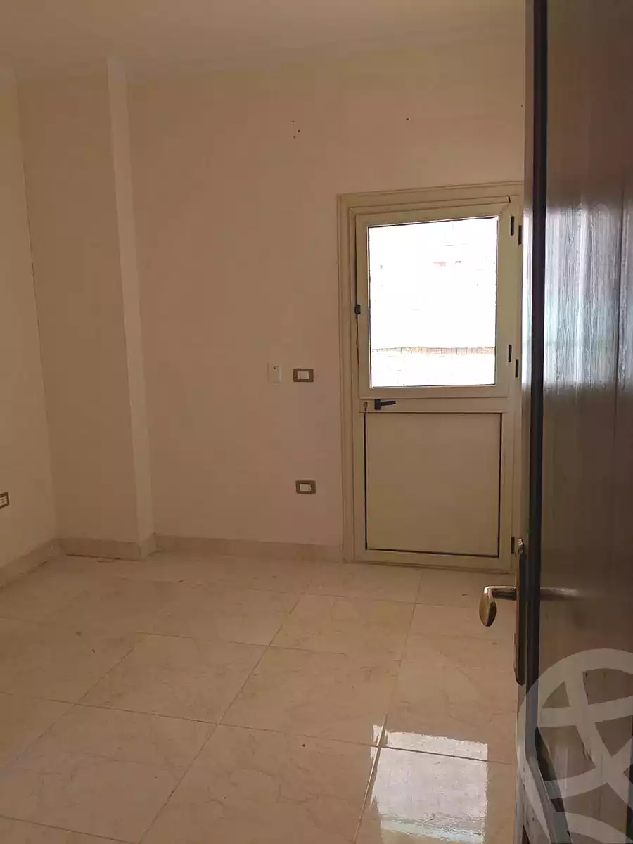 https://aqarmap.com.eg/ar/listing/6655614-for-rent-cairo-6th-of-october-mntq-fr-y-b-6-ktwbr