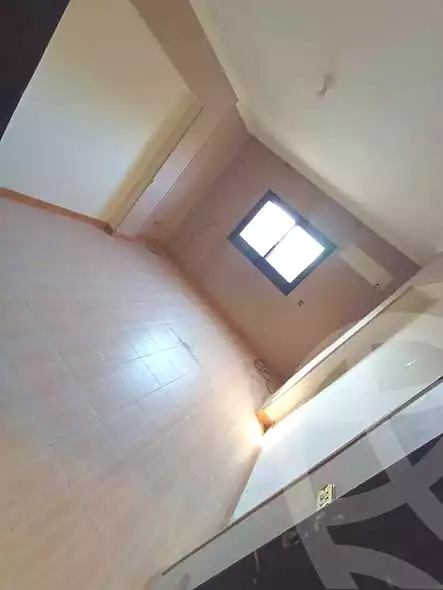 https://aqarmap.com.eg/en/listing/6656377-for-sale-cairo-helwan-helwan-el-sharkeya-borhan-st