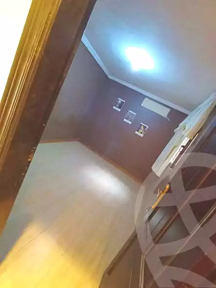 https://aqarmap.com.eg/en/listing/6656377-for-sale-cairo-helwan-helwan-el-sharkeya-borhan-st
