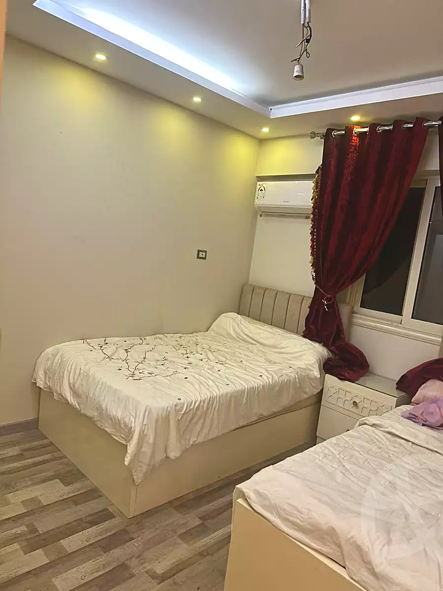 https://aqarmap.com.eg/ar/listing/6656367-for-sale-alexandria-smouha-compounds-in-smouha-smouha-entrance-compound-hyt