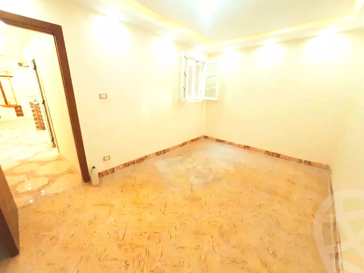 https://aqarmap.com.eg/en/listing/6656595-for-sale-alexandria-ganaklis