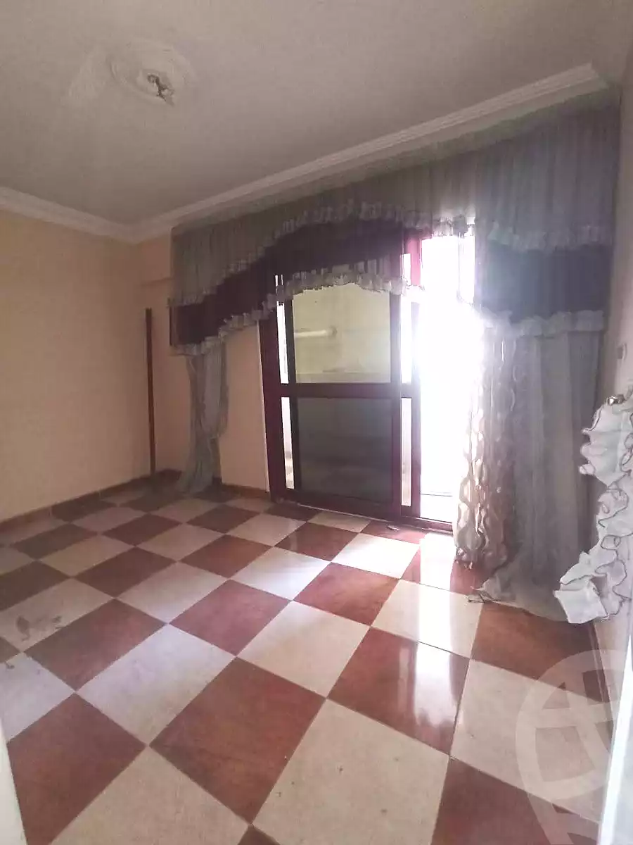 https://aqarmap.com.eg/en/listing/6656916-for-sale-alexandria-sydy-bshr-sydy-bshr-bhry-gamal-abd-el-nasir-st