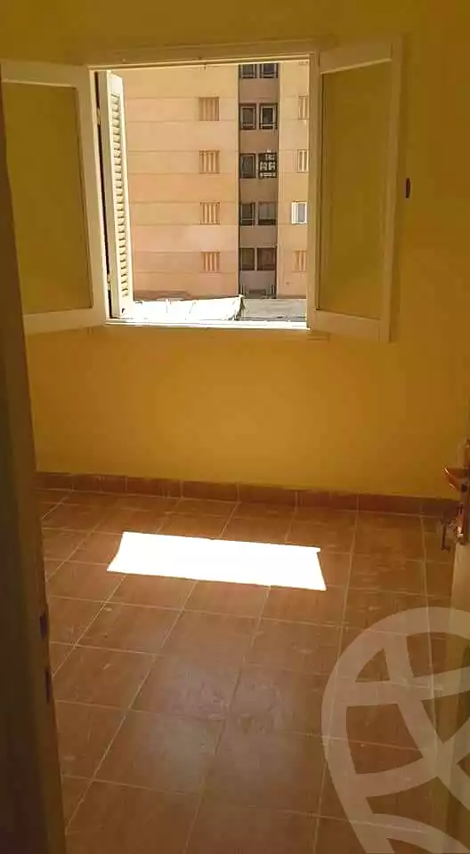 https://aqarmap.com.eg/en/listing/6657031-for-rent-cairo-helwan-helwan-el-sharkeya-saleh-sobhy-st