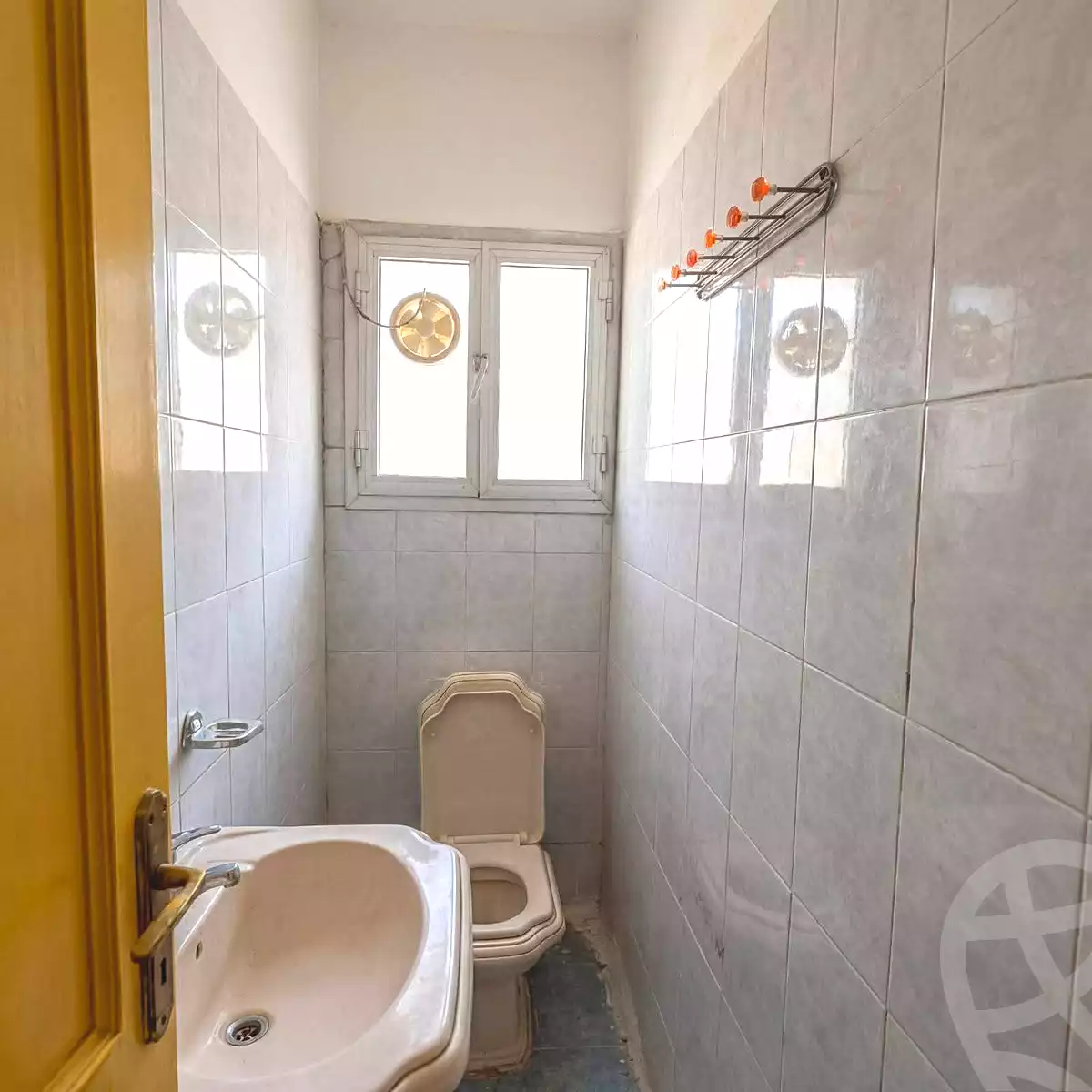https://aqarmap.com.eg/en/listing/6657085-for-sale-alexandria-el-asafra-l-sfr-bhry