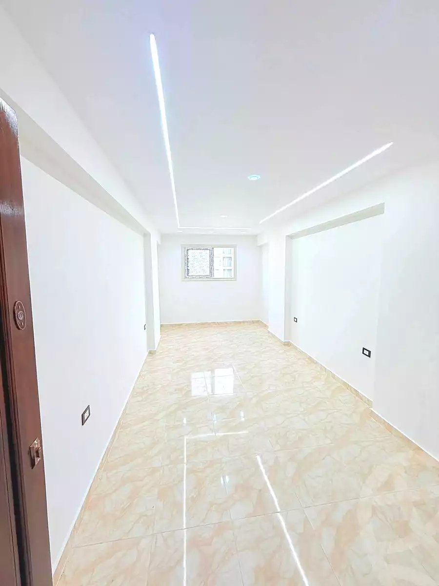 https://aqarmap.com.eg/en/listing/6657200-for-sale-alexandria-lsywf-el-falki