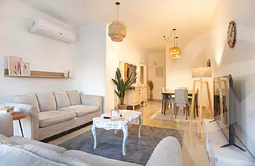 https://aqarmap.com.eg/ar/listing/6652124-for-sale-cairo-new-cairo-compounds-fifth-square