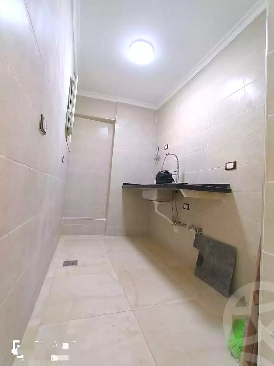 https://aqarmap.com.eg/en/listing/6657262-for-sale-alexandria-l-jmy-lbytsh-bianchiii-el-arbaeen-st