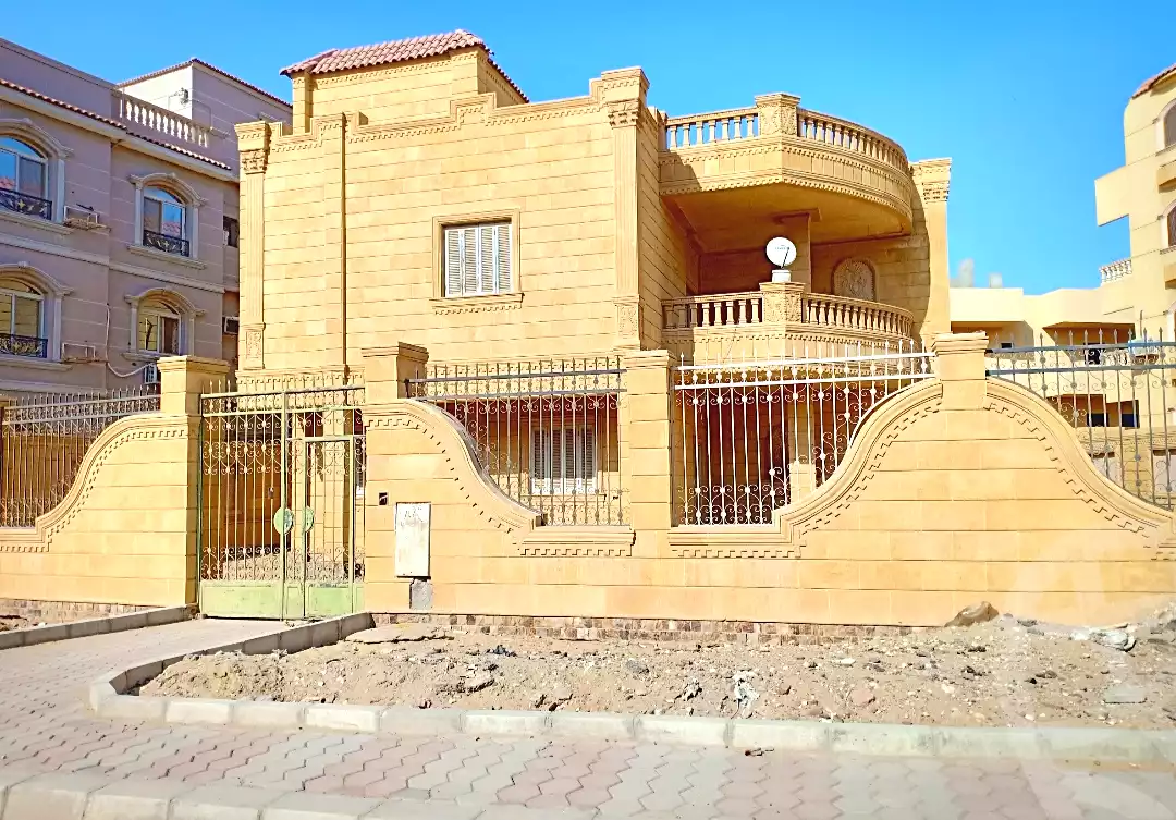 https://aqarmap.com.eg/ar/listing/6657405-for-sale-cairo-new-cairo-el-yassamin-el-yasmeen-4-ali-al-sibai-st