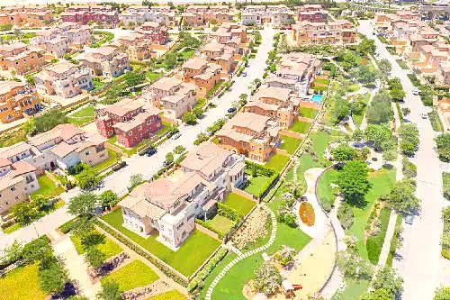 https://aqarmap.com.eg/ar/listing/6657614-for-sale-cairo-new-cairo-compounds-hyde-park-parkway-hyde-park-compound