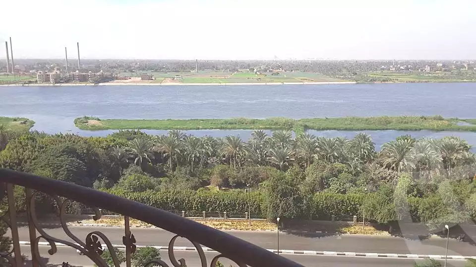 https://aqarmap.com.eg/ar/listing/6657872-for-sale-cairo-helwan-hadayek-helwan-nile-corniche-st