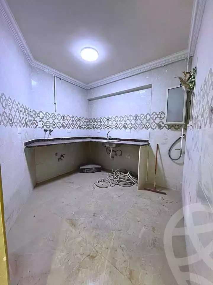 https://aqarmap.com.eg/ar/listing/6657959-for-sale-alexandria-l-jmy-lbytsh-al-samalehy-2-st