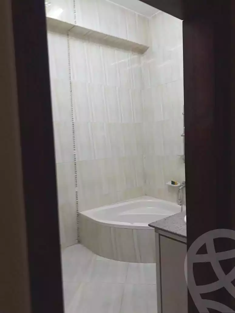https://aqarmap.com.eg/en/listing/6658161-for-sale-cairo-madinat-el-salam-isbico